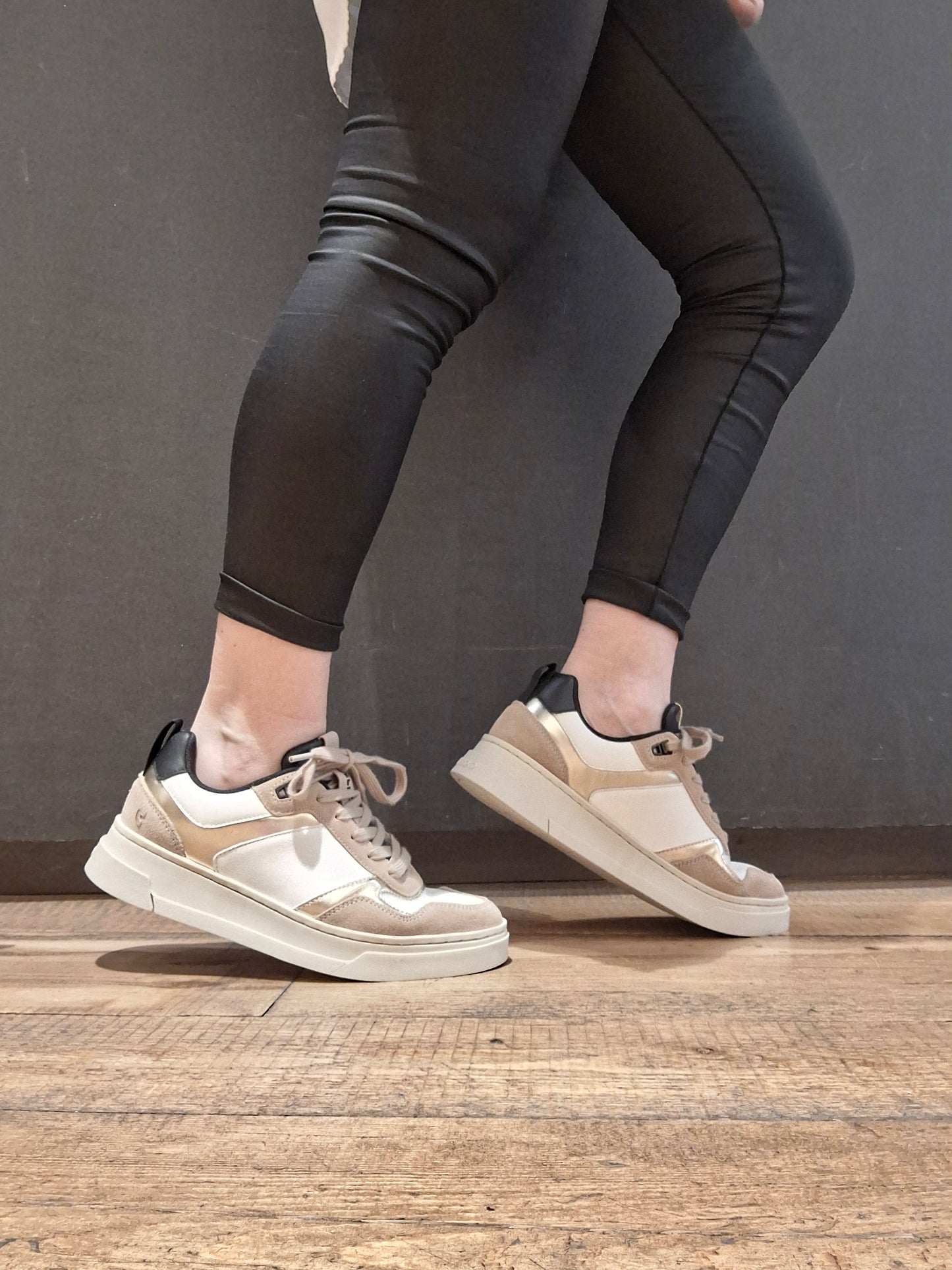 Sneakers Tuma