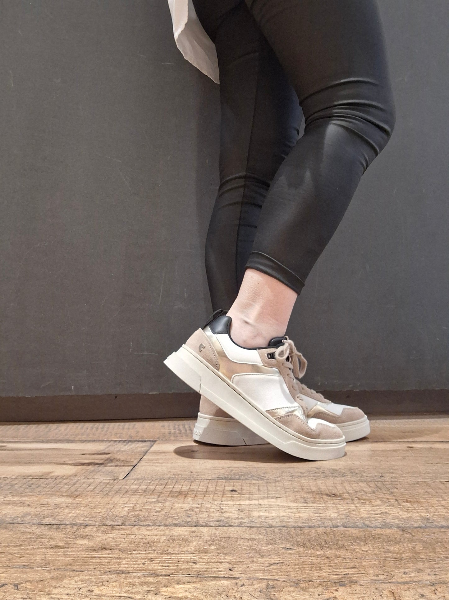 Sneakers Tuma